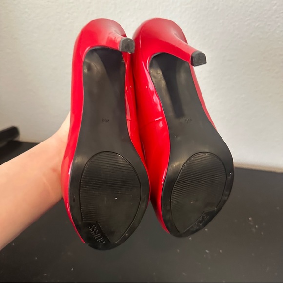 Guess Red Faux Leather High Heels - Picture 12 of 15